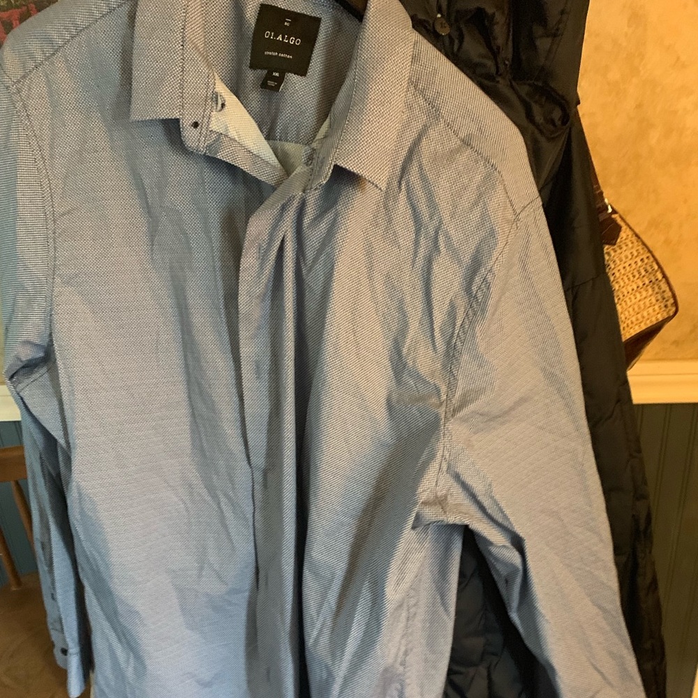 Men’s 01.Algo button up shirt.